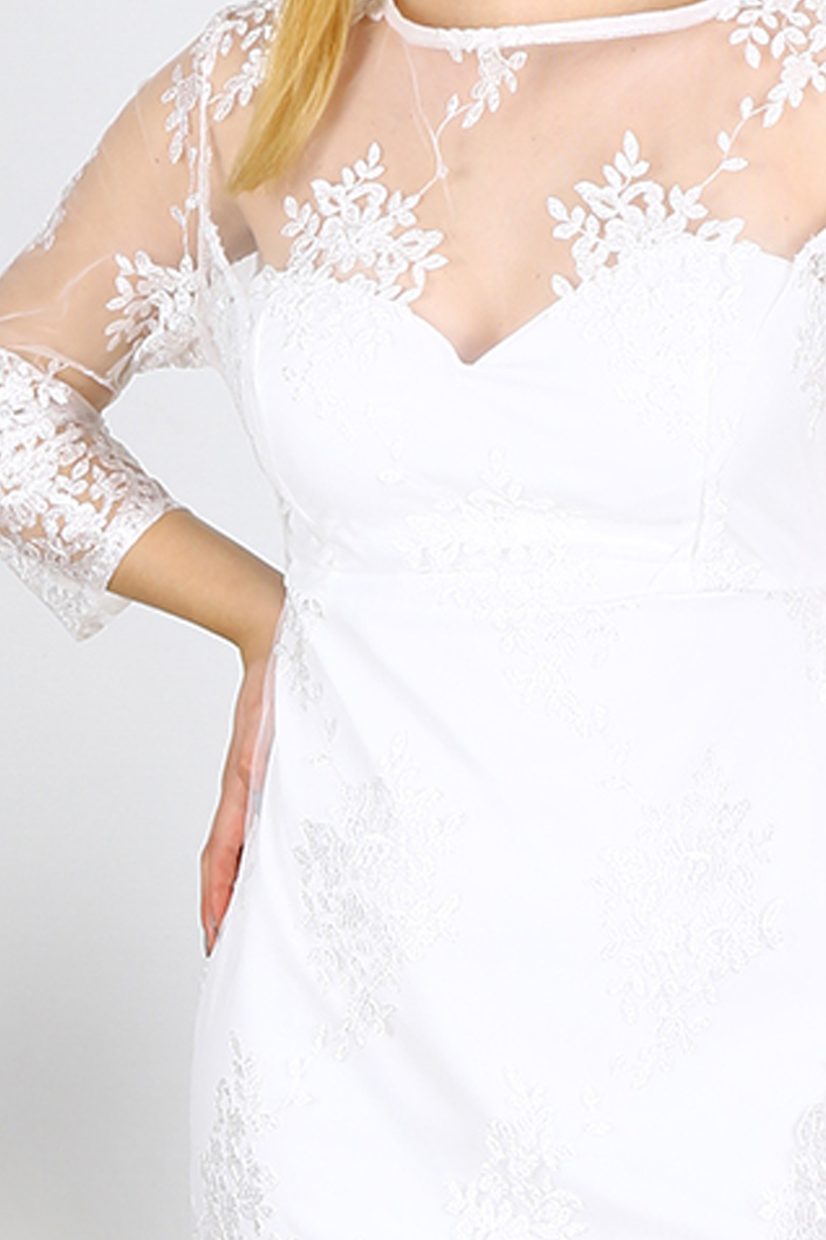 Sinead Eteği Fırfırlı Beyaz Nikah Abiye Elbisesi (0156)
